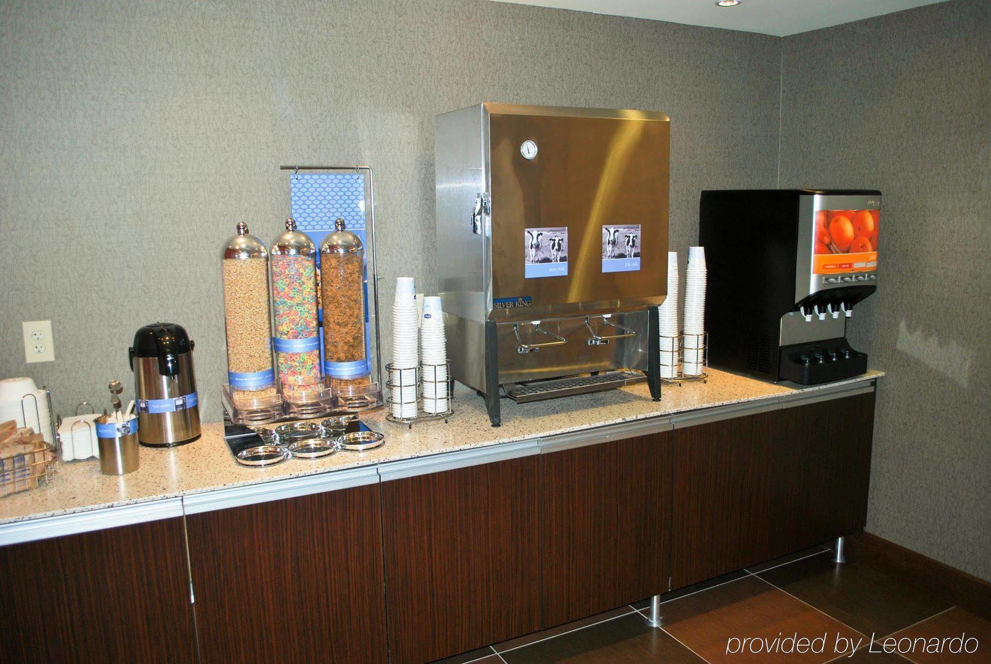 Hampton Inn & Suites Shreveport Restoran gambar
