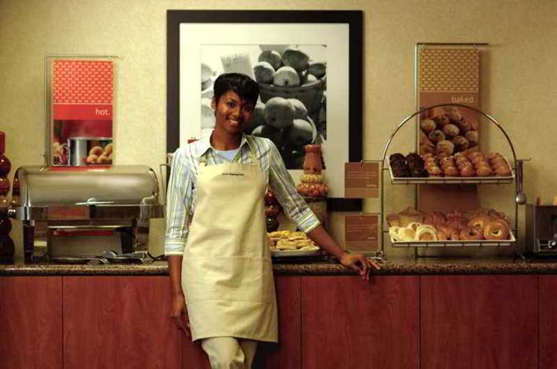 Hampton Inn & Suites Shreveport Restoran gambar